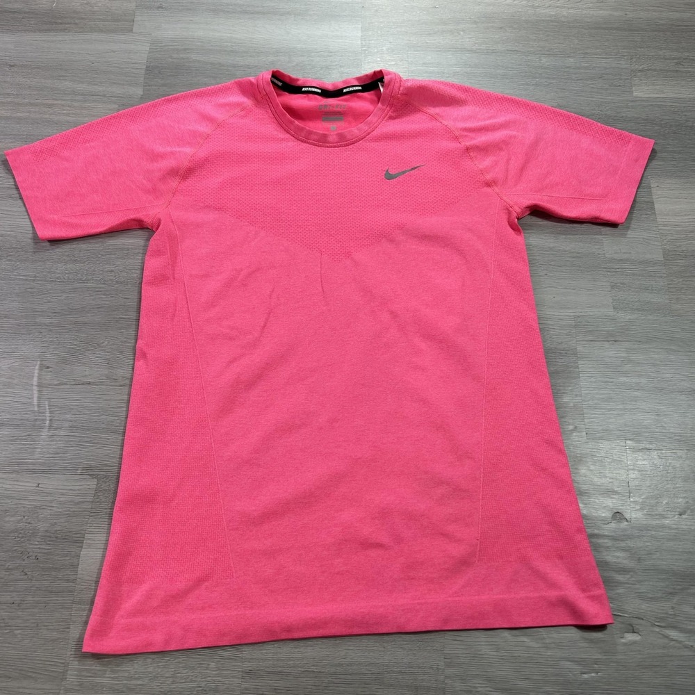 Nike Dri-FIT Running Shirt Mens Small Pink Short Sleeve Training Top 589640-646
